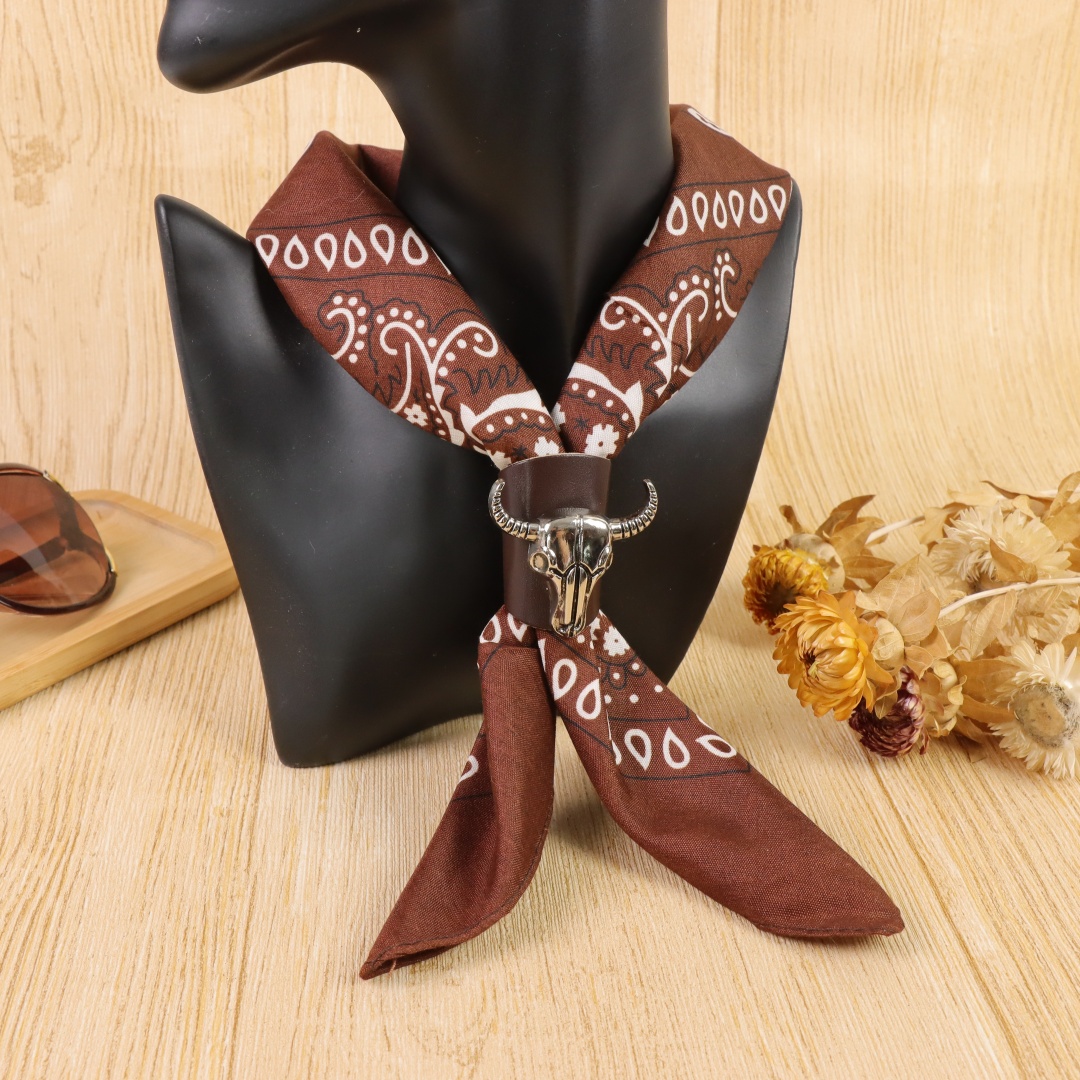 Foulard carré en coton artisti - Men Accessories For Neck avis et prix